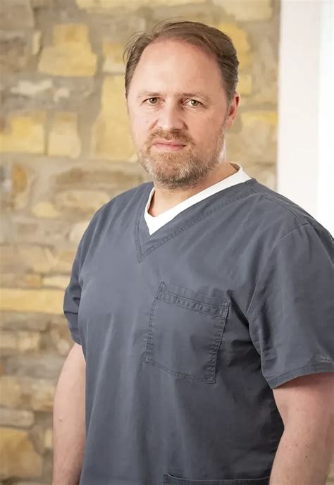 Dr.med.dent. Jörg Krieger Zahnarzt Osnabrück .